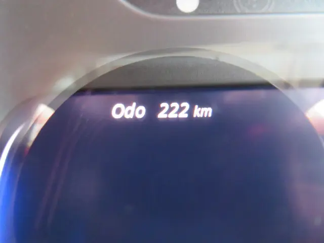 三菱 キャンター 2RG-FBA60(2WD)の写真16