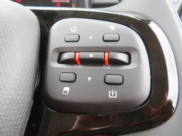 三菱 キャンター 2RG-FBA60(2WD)の写真17