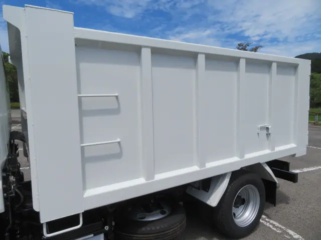 三菱 キャンター 2RG-FBA60(2WD)の写真29