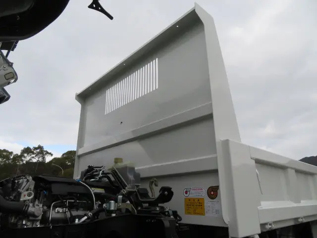 三菱 キャンター 2RG-FBA60(2WD)の写真36