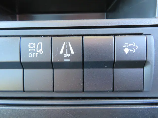 三菱 ファイター 2KG-FK62F(2WD)の写真19