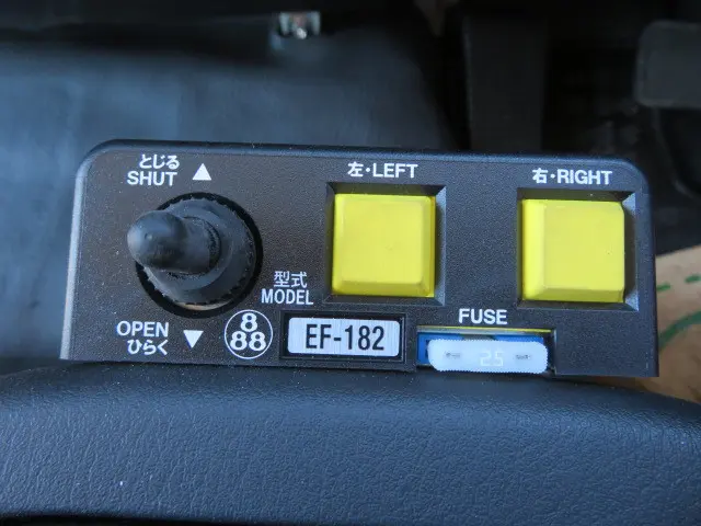 三菱 ファイター 2KG-FK62F(2WD)の写真24