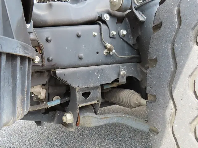 いすゞ エルフ 2RG-NJR88AN(2WD)の写真46