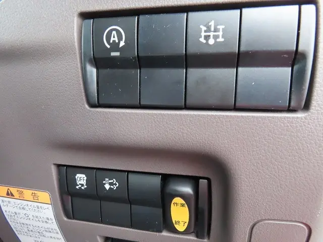 三菱 キャンター 2RG-FEAV0(2WD)の写真16