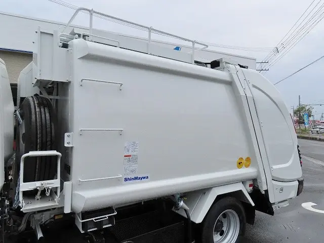 三菱 キャンター 2RG-FEAV0(2WD)の写真31
