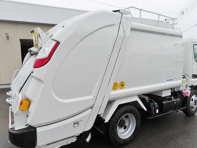 三菱 キャンター 2RG-FEAV0(2WD)の写真32