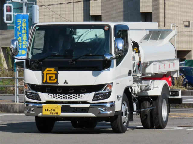 三菱 キャンター 2RG-FEAV0(2WD)の写真2