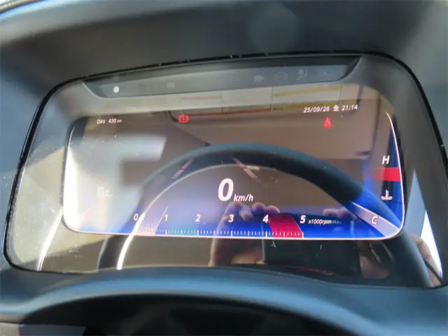 三菱 キャンター 2RG-FEAV0(2WD)の写真10