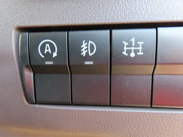 三菱 キャンター 2RG-FEAV0(2WD)の写真13