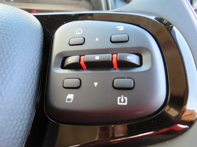 三菱 キャンター 2RG-FEAV0(2WD)の写真16