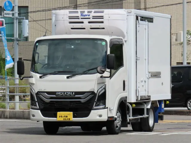 いすゞ エルフ 2TG-NLR88AM(2WD)の写真1