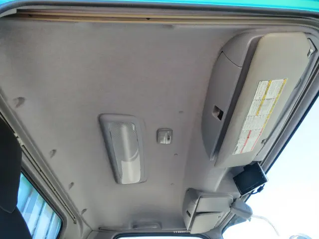 UD コンドル 2RG-BTR90U2(2WD)の写真23