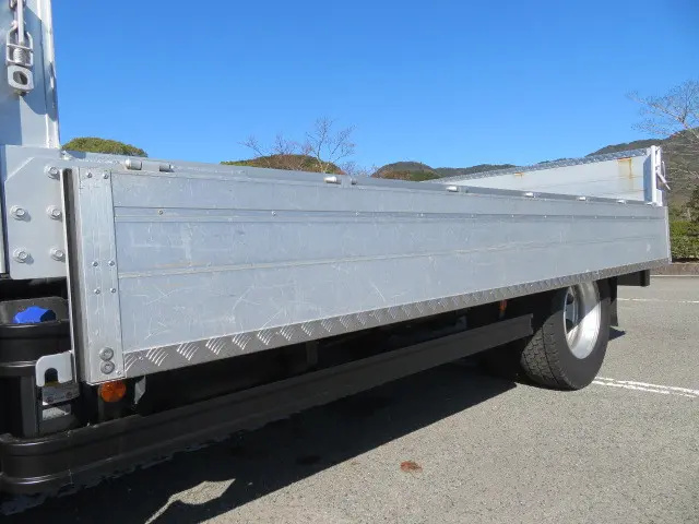 UD コンドル 2RG-BTR90U2(2WD)の写真29