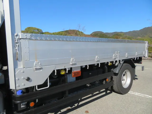 UD コンドル 2RG-BTR90U2(2WD)の写真32