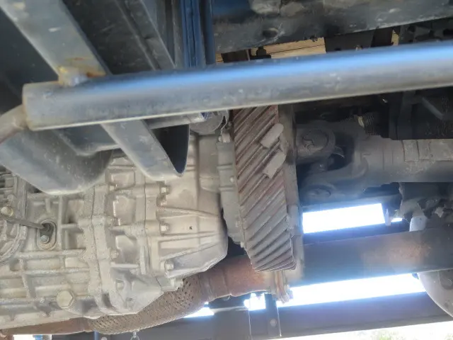 UD コンドル 2RG-BTR90U2(2WD)の写真49