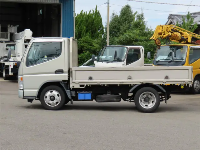 三菱 キャンター PA-FE70DB(2WD)の写真3