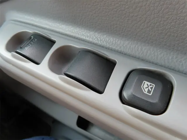 三菱 キャンター PA-FE70DB(2WD)の写真19