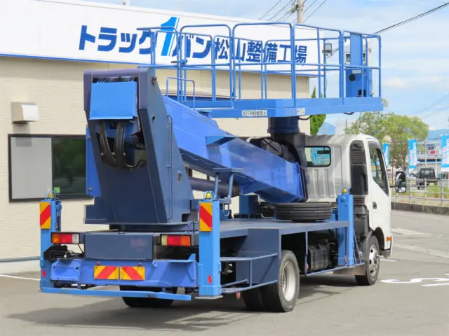 日野 デュトロ SDG-XZU720M(2WD)の写真2