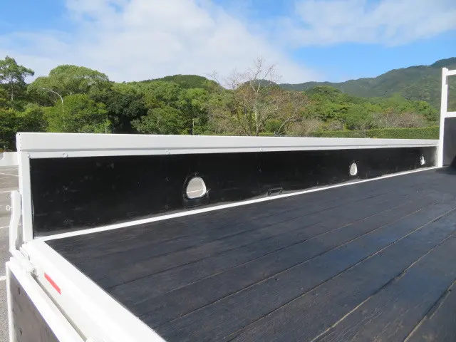 日野 レンジャー 2KG-FC2ABA(2WD)の写真26