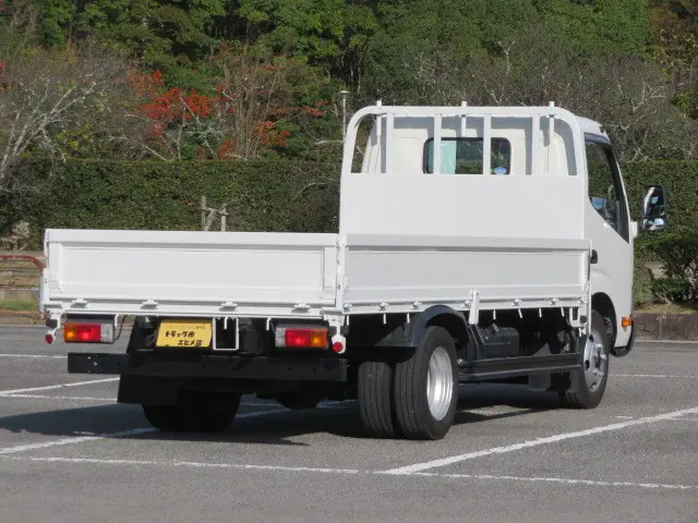 トヨタ ダイナ TKG-XZU655(2WD)の写真3