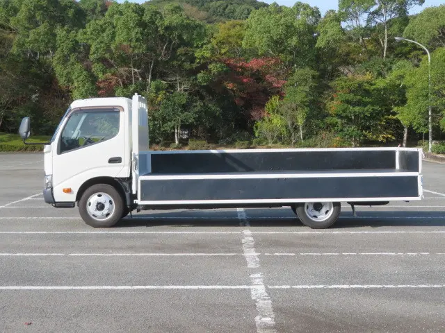 トヨタ ダイナ TKG-XZU655(2WD)の写真10