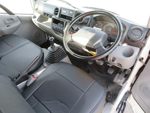 トヨタ ダイナ TKG-XZU655(2WD)の写真11