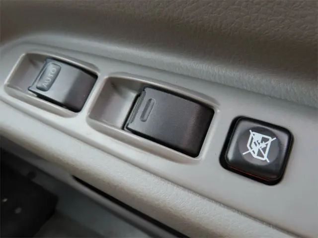 日野 デュトロ TPG-XZU712M(2WD)の写真21