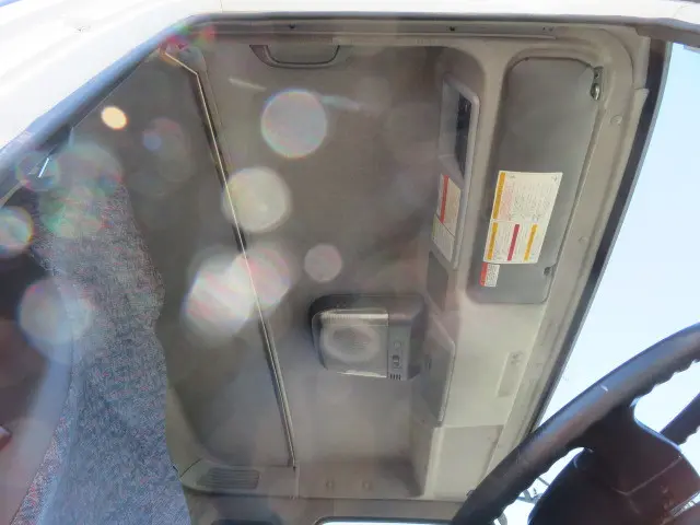 いすゞ ギガ QKG-CXZ77AT(6x4)の写真19