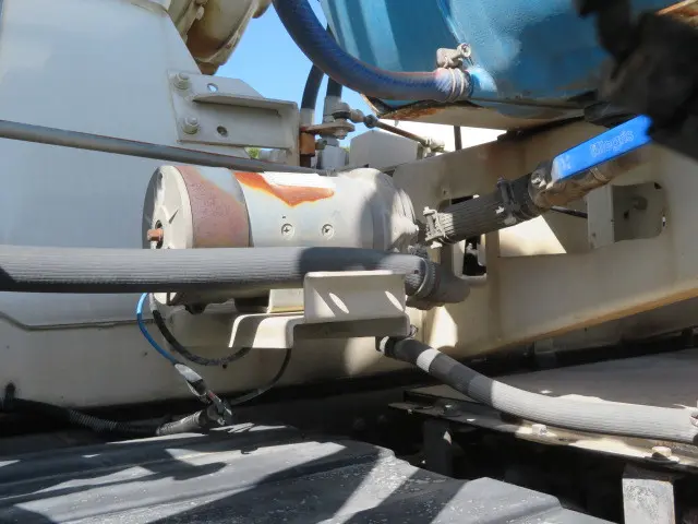 いすゞ ギガ QKG-CXZ77AT(6x4)の写真35