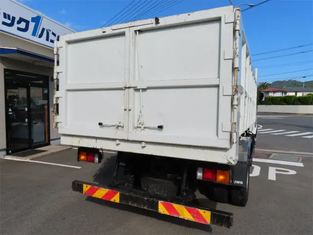 三菱 ファイター 2KG-FK72F(2WD)の写真36