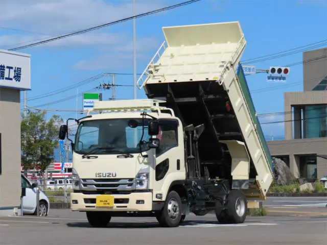 いすゞ フォワード 2RG-FSR90S2(2WD)の写真9