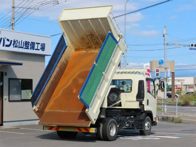 いすゞ フォワード 2RG-FSR90S2(2WD)の写真10