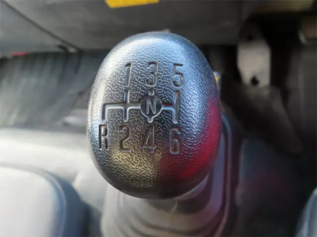 いすゞ フォワード 2RG-FSR90S2(2WD)の写真24