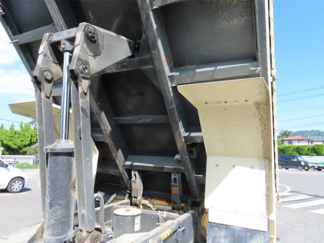 いすゞ フォワード 2RG-FSR90S2(2WD)の写真49