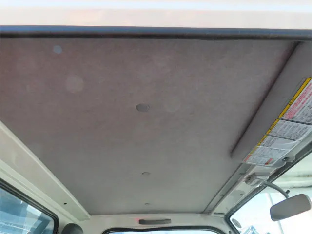 いすゞ エルフ TPG-NKR85N(2WD)の写真22