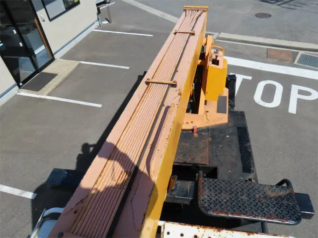 いすゞ エルフ TPG-NKR85N(2WD)の写真26