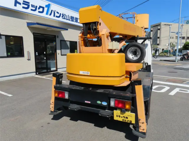 いすゞ エルフ TPG-NKR85N(2WD)の写真27