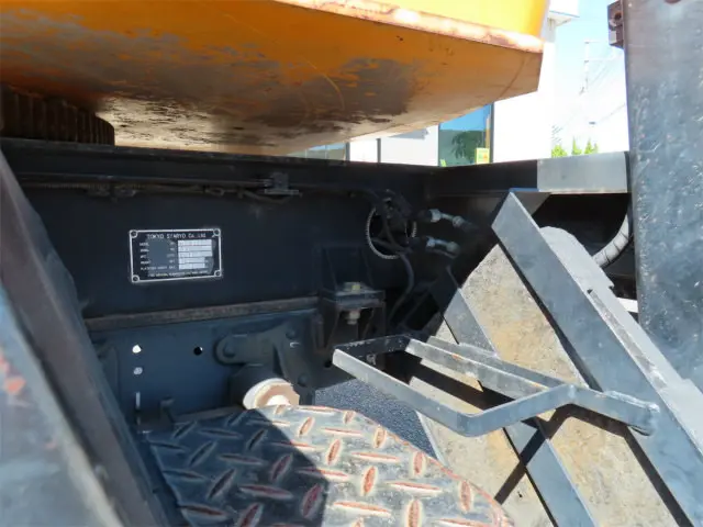 いすゞ エルフ TPG-NKR85N(2WD)の写真40