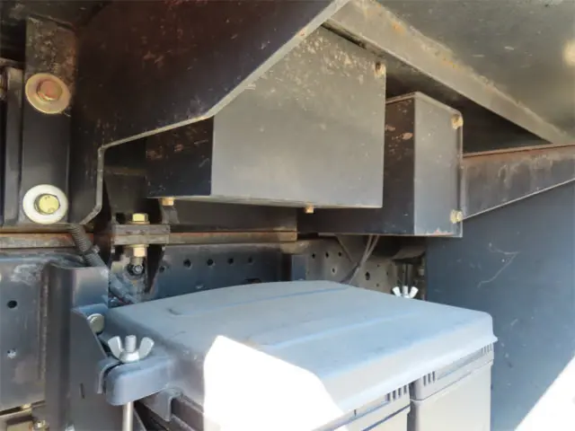 いすゞ エルフ TPG-NKR85N(2WD)の写真47