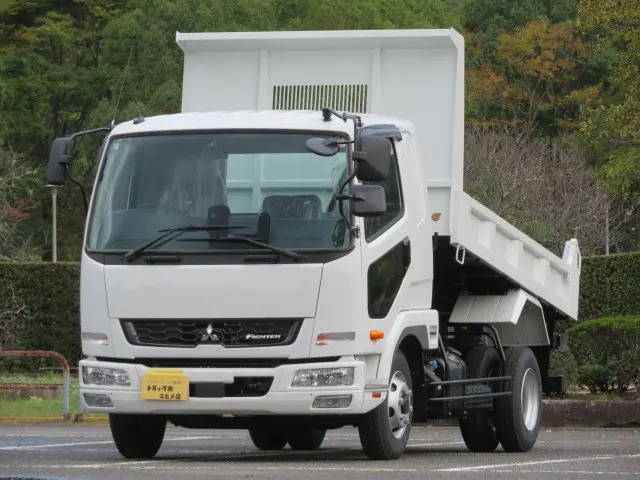 三菱 ファイター 2KG-FK62F(2WD)の写真1