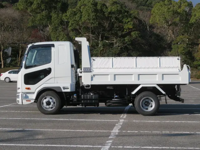 三菱 ファイター 2KG-FK62F(2WD)の写真4