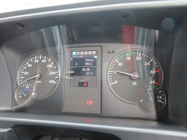 三菱 ファイター 2KG-FK62F(2WD)の写真12