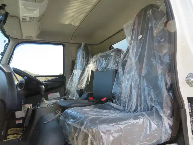 三菱 ファイター 2KG-FK62F(2WD)の写真12