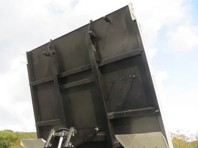 三菱 ファイター 2KG-FK62F(2WD)の写真49