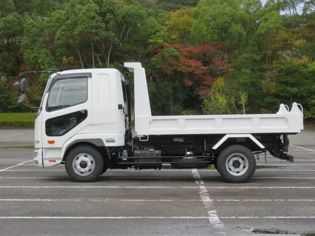 三菱 ファイター 2KG-FK62F(2WD)の写真4
