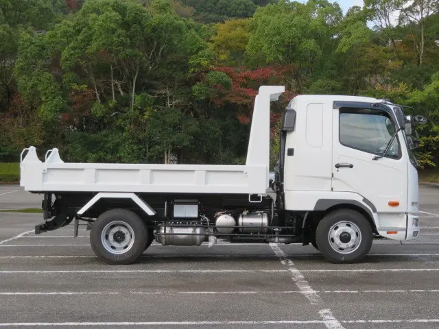 三菱 ファイター 2KG-FK62F(2WD)の写真5