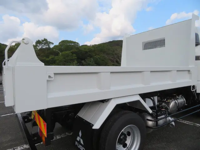三菱 ファイター 2KG-FK62F(2WD)の写真32