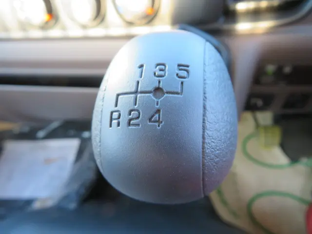 三菱 キャンター 2RG-FBA60(2WD)の写真20