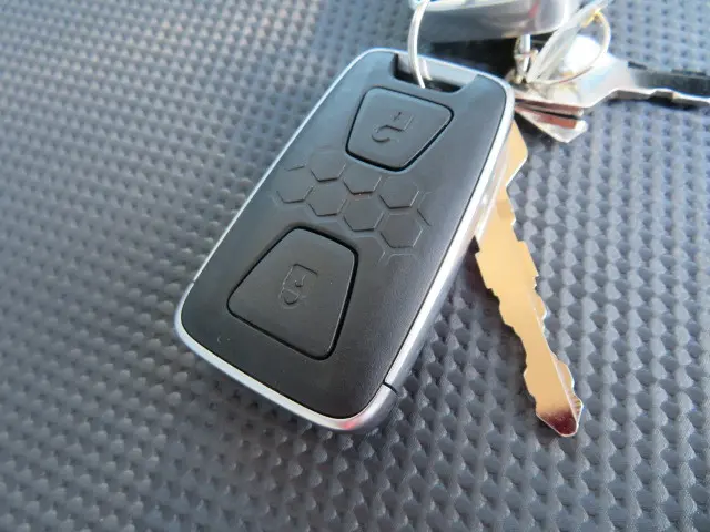 三菱 キャンター 2RG-FBA60(2WD)の写真22