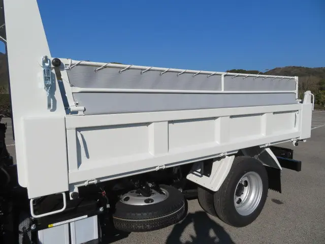 三菱 キャンター 2RG-FBA60(2WD)の写真35